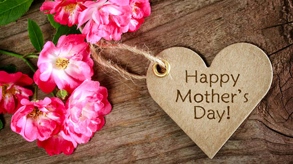 Cosa regalare per la festa della mamma?