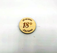 10 Pezzi Bomboniera Compleanno 18 Anni Magnete Calamita Personalizzata Nome E Data Segnaposto Legno