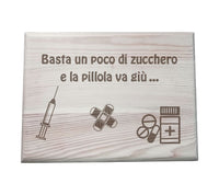 Contenitore porta medicinali in legno Idea regalo originale e personalizzabile con frase Cassetta medicine