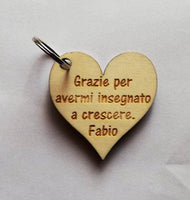 PORTACHIAVE REGALO personalizzato con nome Idea originale per maestro maestra insegnante Portachiavi Cuore in legno - Articolo in legno - Portachiavi